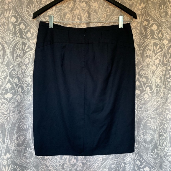 NWT | The Limited Collection Pencil Skirt Size 6 - Picture 4 of 7
